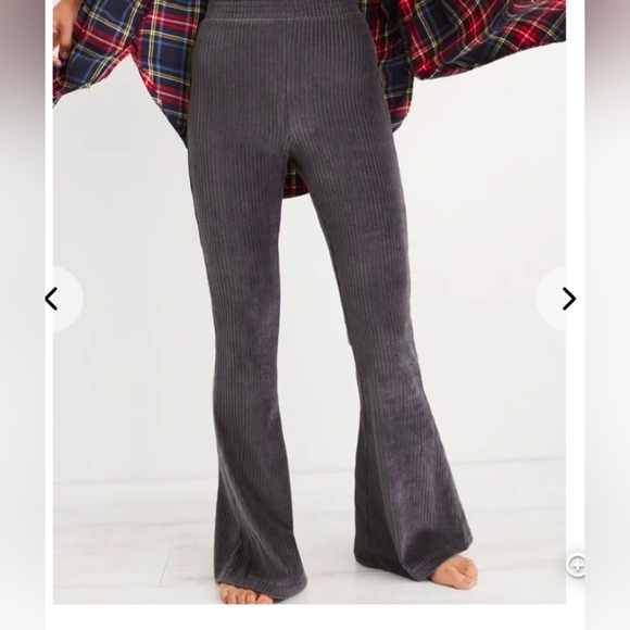 Aerie Ribbed Flare Wide Leg Soft Velvet Pants Dark Charcoal Gray XS Regular - Picture 1 of 7